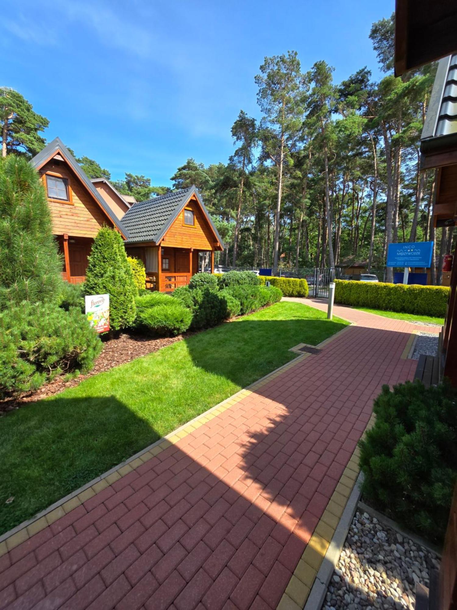 Villa Osrodek Wypoczynkowy Inco Międzywodzie Exterior foto